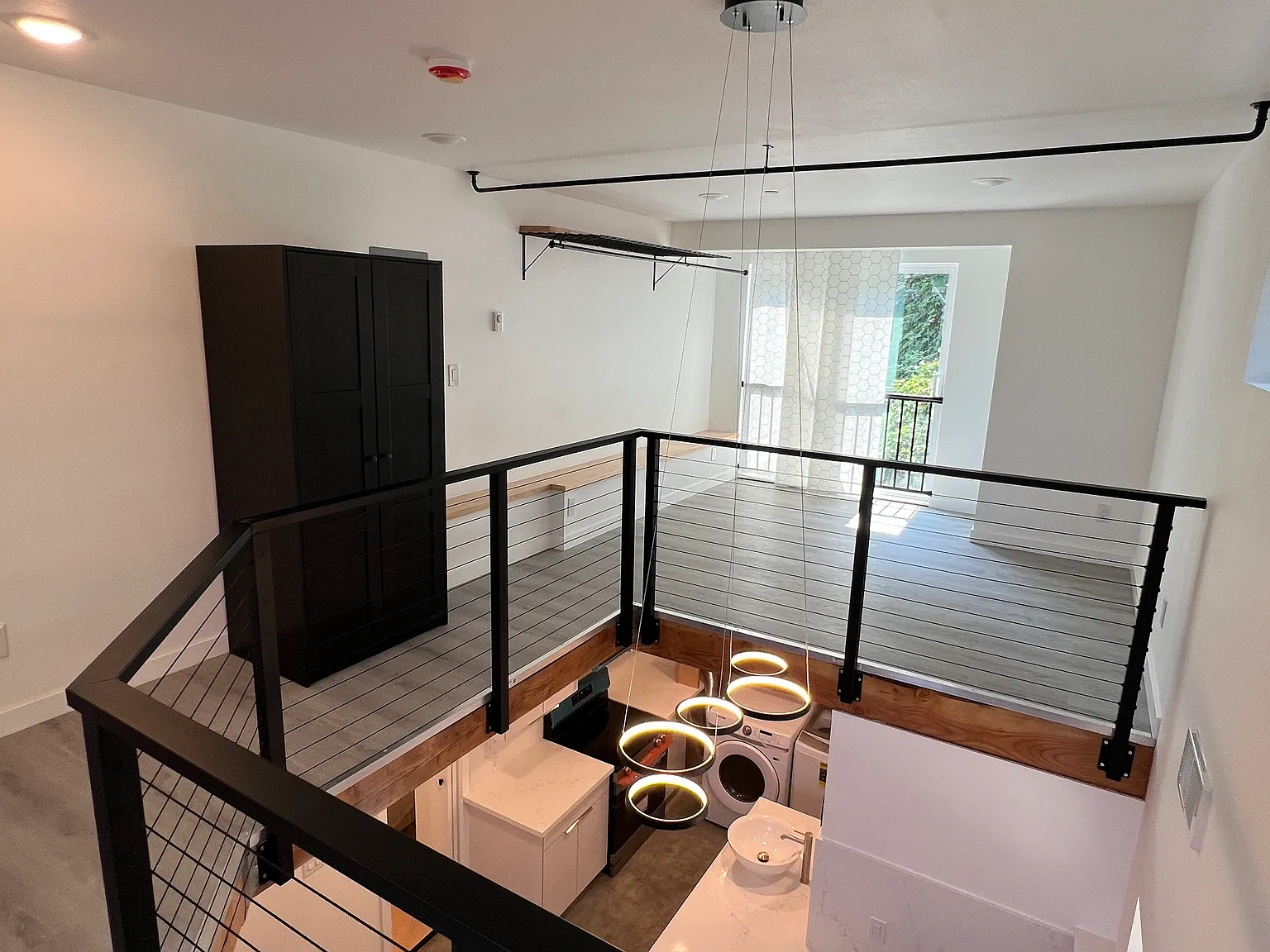 2 bed, 600 sqft, $1,995 — Photo 2