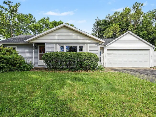 5930 Concord St, Portage, MI 49002