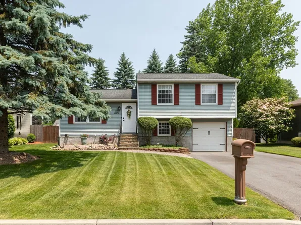 113 Dorando Way, Liverpool, NY 13090