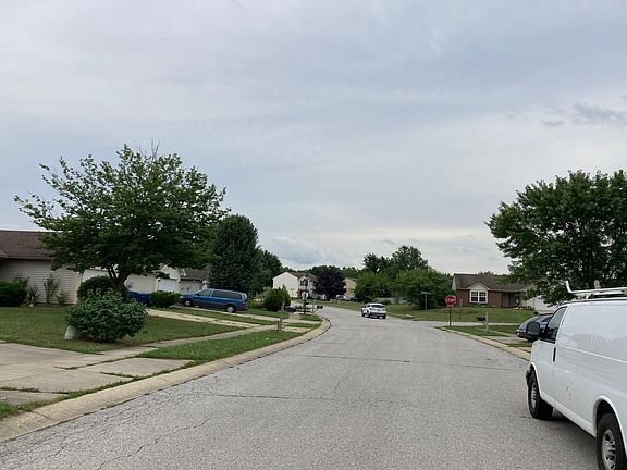 5th image of 6210 Longmeadow Dr