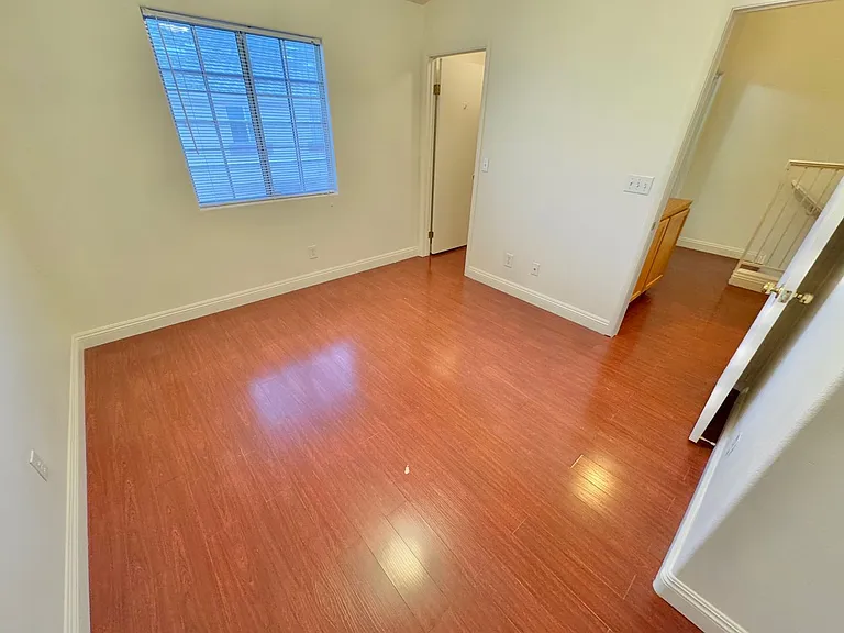 1249 Nevada Sky St — Photo 8