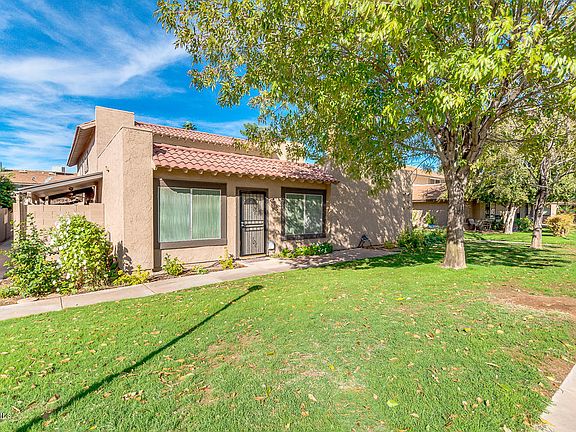 2nd image of 1108 N 85th Pl