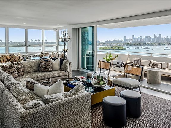 3rd image of 11 Island Ave APT 1201