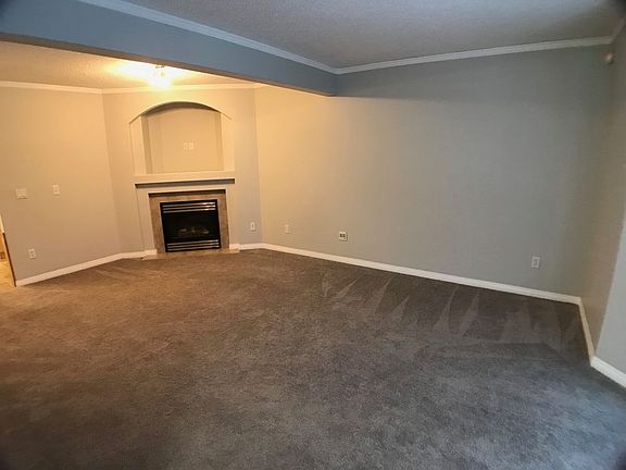 4th image of 176 Bear Paw Dr