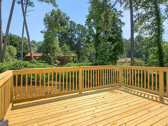 4th image of 3439 Twin Village Ct