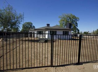 900 E Casa Loma Dr, Bakersfield, CA 93307