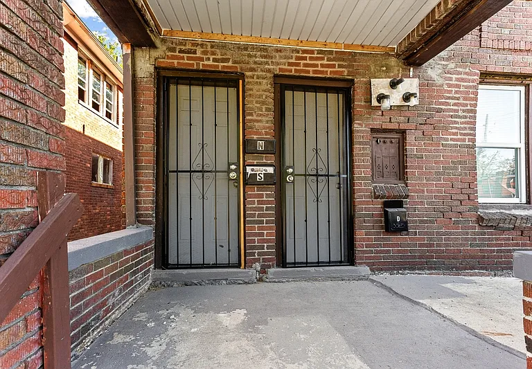 14814 Sussex St #1 — Photo 2
