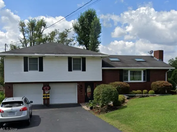 15865 Highland Dr, East Liverpool, OH 43920