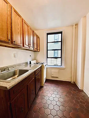 Rented by Living New York | media 1