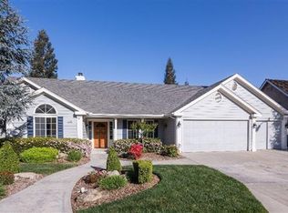 9533 N Madison Ridge Rd, Fresno, CA 93720