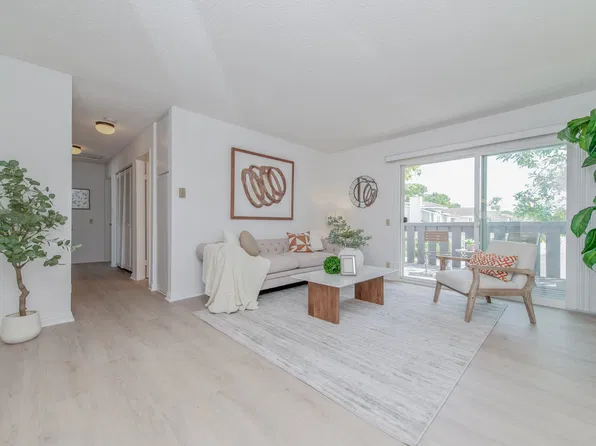 44 Fallbrook, Irvine, CA 92604