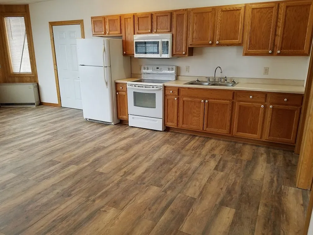 1 bed, 1.0 bath, 550 sqft, $725 — Photo 2