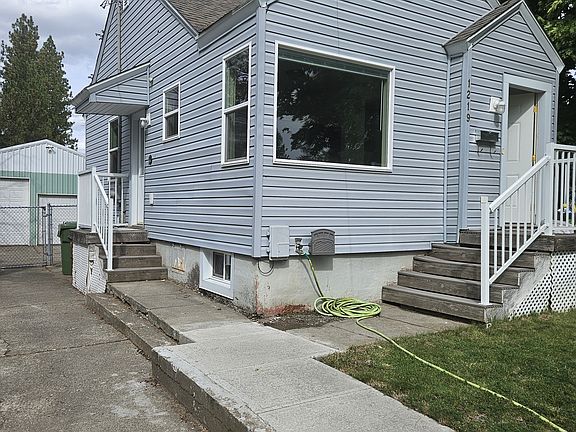 2nd image of 1219 E 32nd Ave