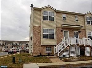 1st image of 430 Champs Ln