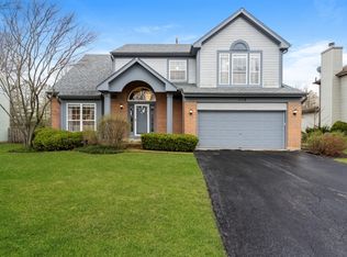 1116 Victoria Dr, Fox River Grove, IL