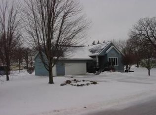 104 Harbert St SW, Shellsburg, IA 52332