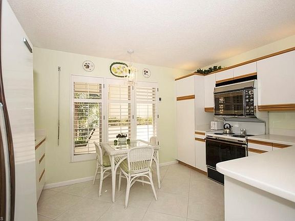 5th image of 112 Wilderness Dr APT 323