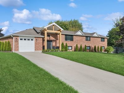 (Undisclosed Address), Grayslake, IL, 60030