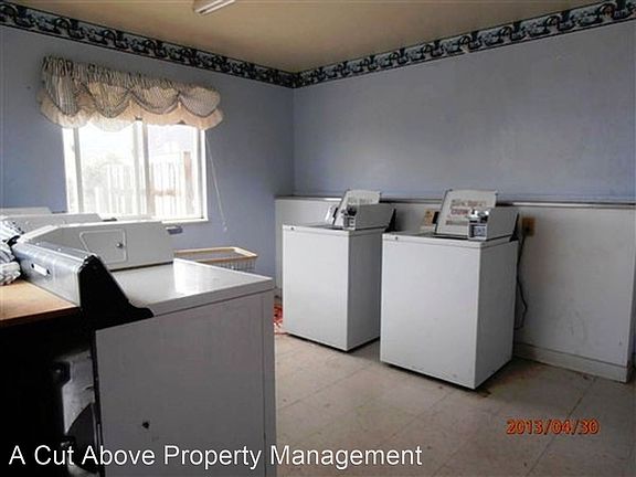 5th image of 954 W Moreno Ave #7943500