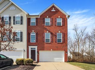 9352 Tanhurst Dr, Indianapolis, IN 46250