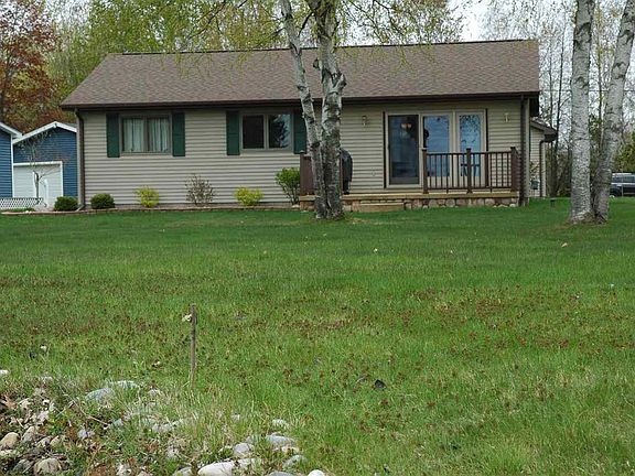 2nd image of 1915 Silverwood Dr