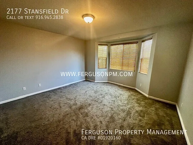 2177 Stansfield Dr — Photo 13