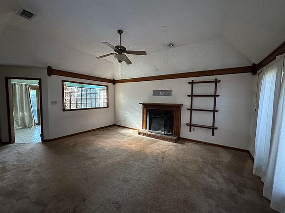 4th image of 4300 Bear Creek Ln