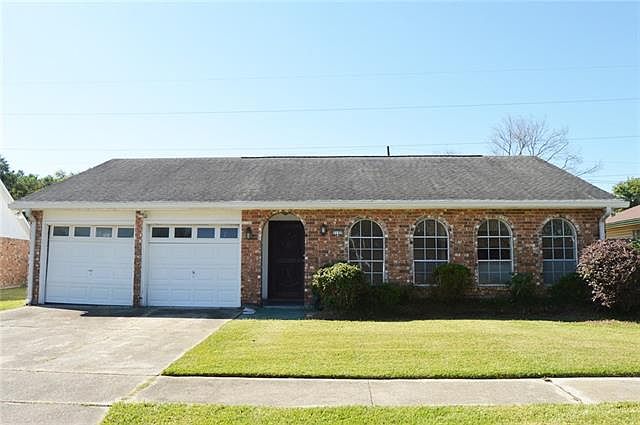 1st image of 2152 S Glencove Ln