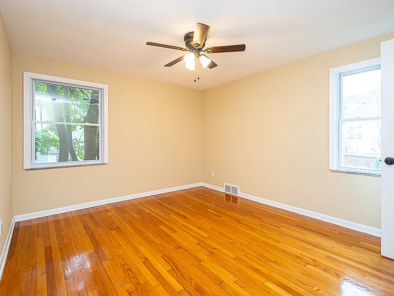 18309 Newell Rd #UP — Photo 26