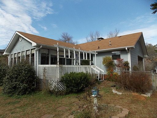 2nd image of 4682 Elmherst Dr