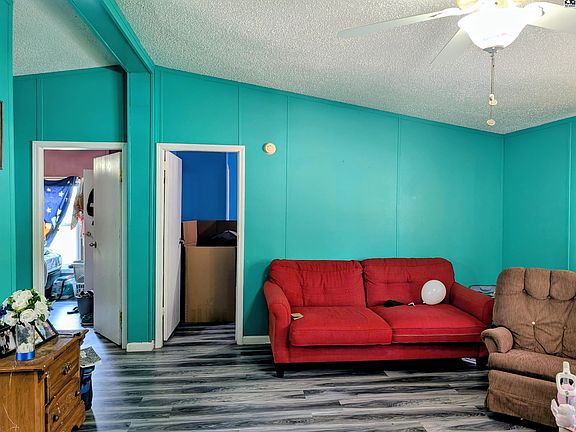 4th image of 204 Mockingbird Rd