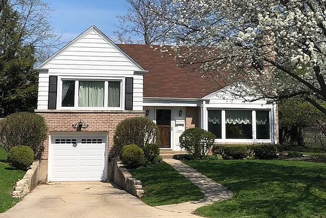 46 Williamsburg Rd photo 1