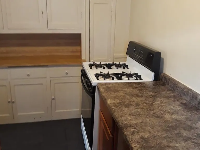 2417 James Ave N #1 — Photo 13