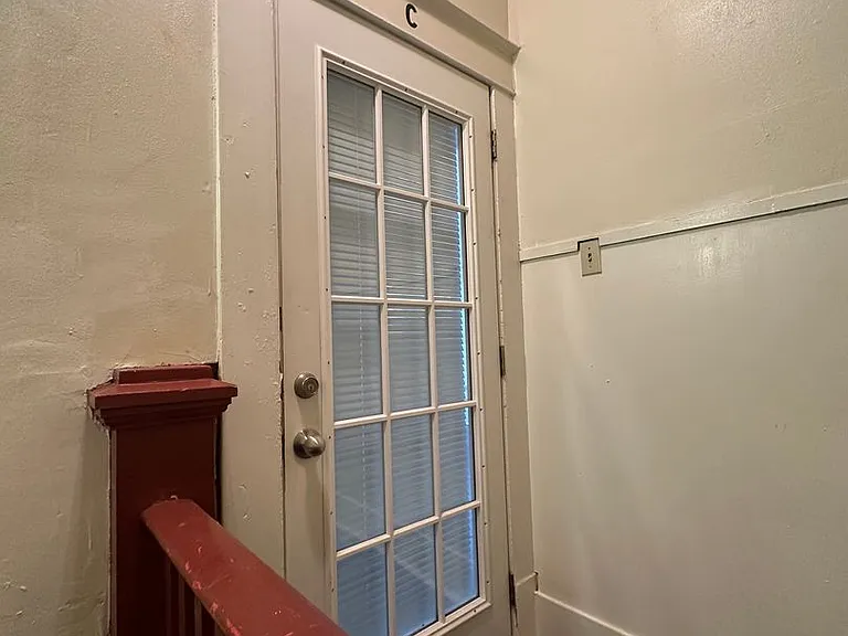 2514 Pearl St — Photo 10