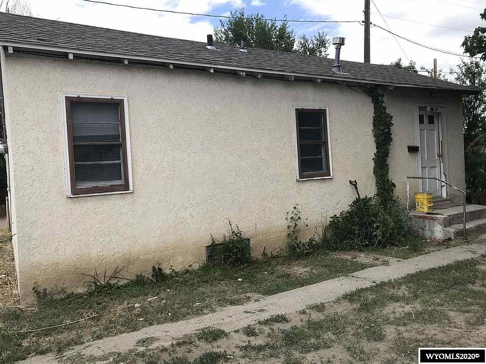 2nd image of 1574 Haines St