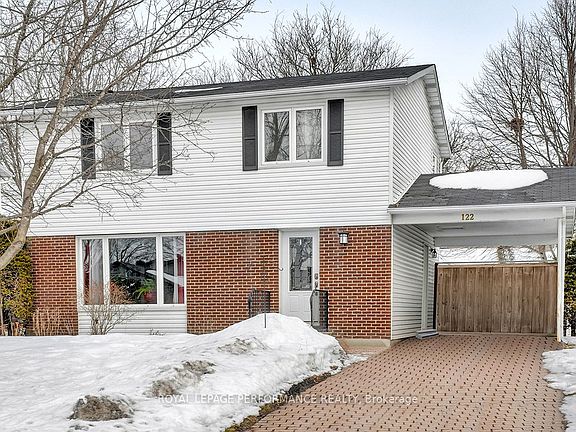 2nd image of 122 Post Rd