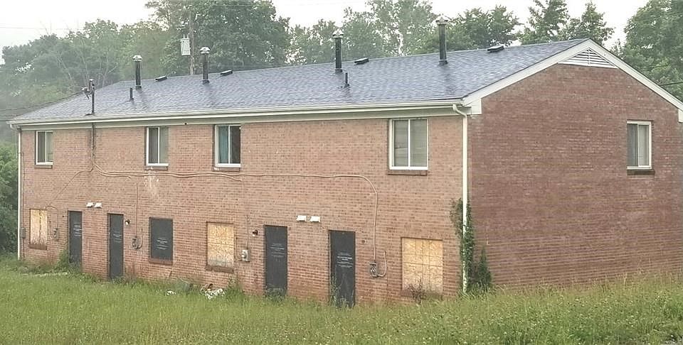 2nd image of 2014 Hickorydale Dr