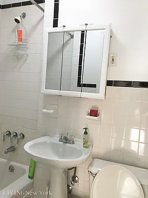 Rented by Living New York | media 12