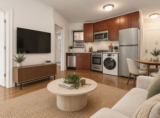 170 E 2nd St APT 1E, New York, NY 10009