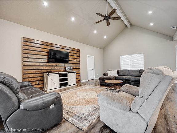 5th image of 601 Legacy Blvd