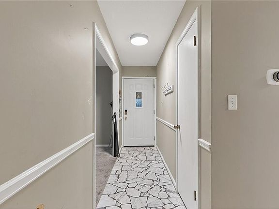 5th image of 6761 N Woodland Ave