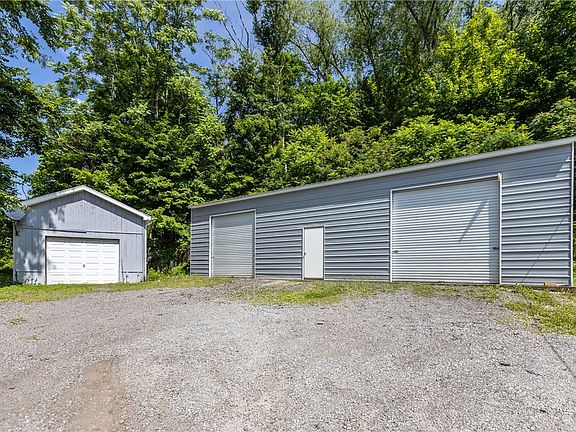 2nd image of 948 Duvall Rd