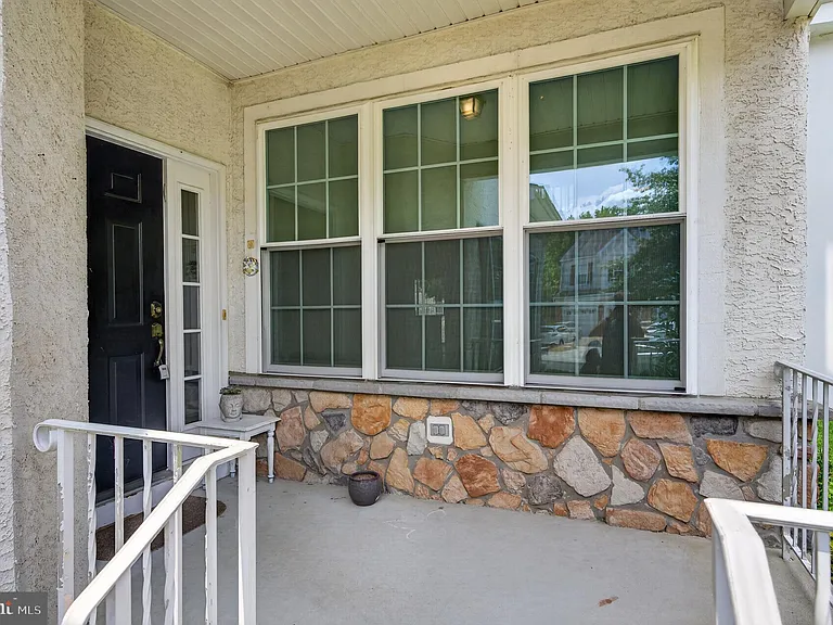 20 Carter Ln — Photo 34
