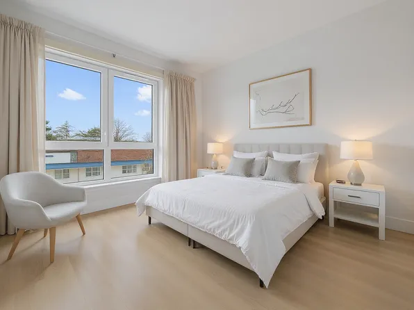 77-63 Vleigh Place image 7 of 16