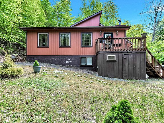 2nd image of 3586 Chestnut Hill Dr