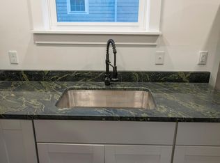 18 Vernon St #1, Bangor, ME 04401