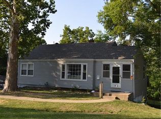 7706 Sni A Bar Rd, Kansas City, MO 64129