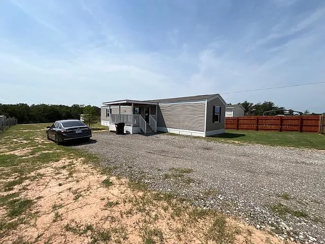 121 Sunflower Rd — Photo 6