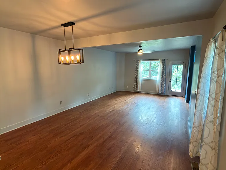 4101 Main St #A — Photo 6