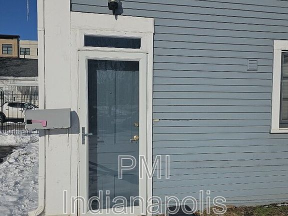 2nd image of 145 1/2 E 14th St